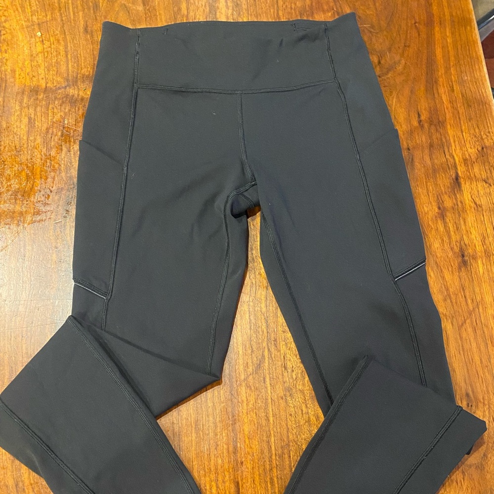 Lululemon running pants size 6